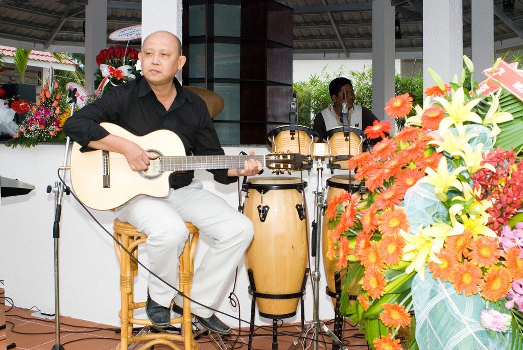 Kim Village Resort Mui Ne Фантхьет Экстерьер фото